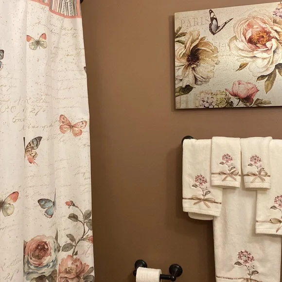 Beautiful Rose& Butterfly Art on Metal - Picture 11 of 13